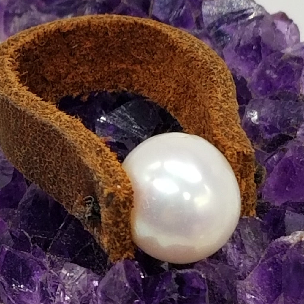 Leather and pearl, leather ring, Pearl ring